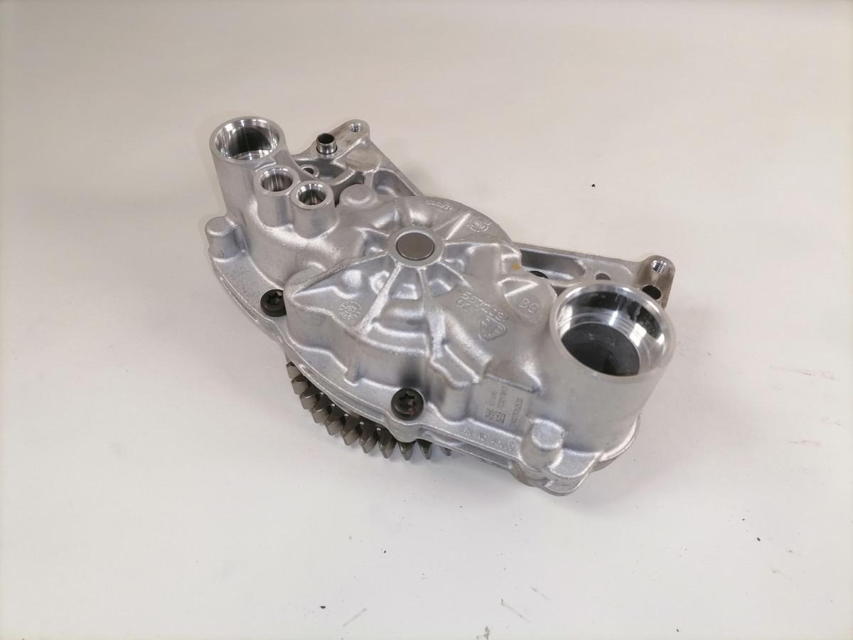 Volvo Oil pump 23297893 - Oliepomp voor Vrachtwagen: afbeelding 3 Volvo Oil pump 23297893 - Oliepomp voor Vrachtwagen: afbeelding 3