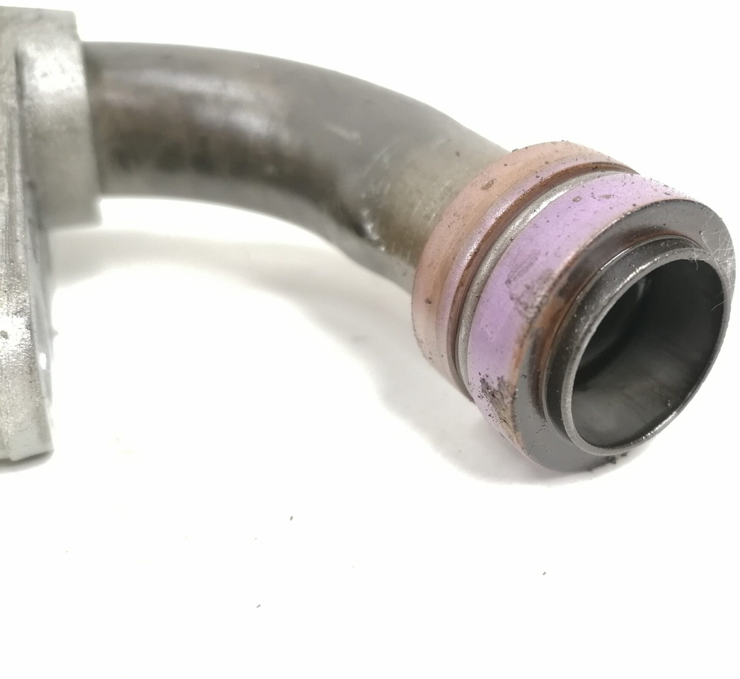 Volvo Oil pump pipe 20498189 - Oliepomp voor Vrachtwagen: afbeelding 3 Volvo Oil pump pipe 20498189 - Oliepomp voor Vrachtwagen: afbeelding 3