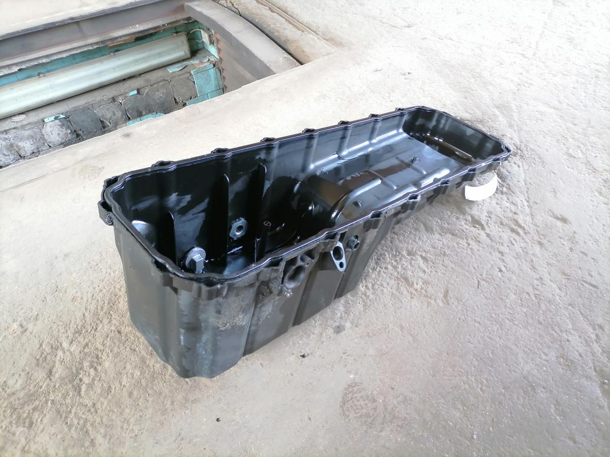 Volvo Oil sump 20720870 - Carterpan voor Vrachtwagen: afbeelding 5 Volvo Oil sump 20720870 - Carterpan voor Vrachtwagen: afbeelding 5