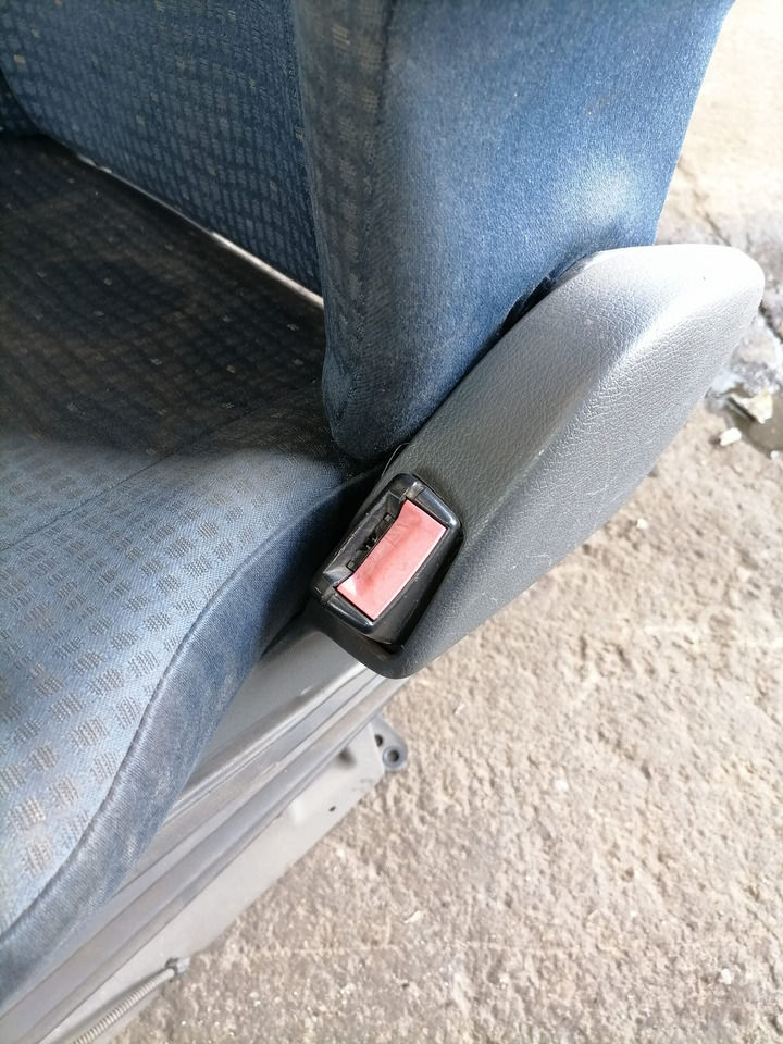 Volvo Passenger seat 20591478 - Zitplaats voor Vrachtwagen: afbeelding 3 Volvo Passenger seat 20591478 - Zitplaats voor Vrachtwagen: afbeelding 3