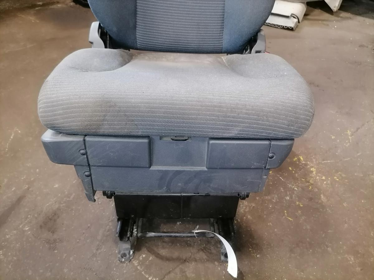 Volvo Passenger seat 20862627 - Zitplaats voor Vrachtwagen: afbeelding 3 Volvo Passenger seat 20862627 - Zitplaats voor Vrachtwagen: afbeelding 3