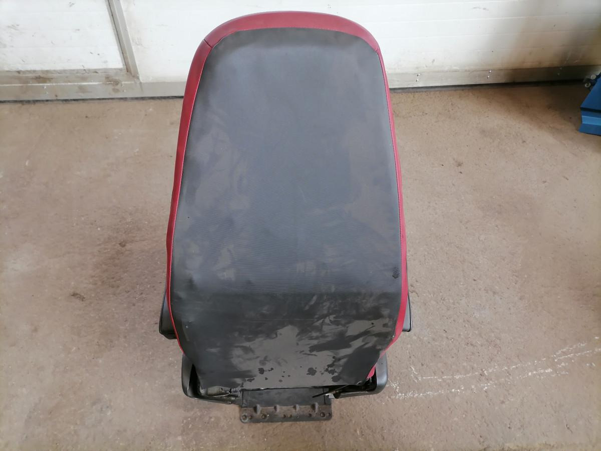 Volvo Passenger seat 21210197 - Zitplaats voor Vrachtwagen: afbeelding 4 Volvo Passenger seat 21210197 - Zitplaats voor Vrachtwagen: afbeelding 4