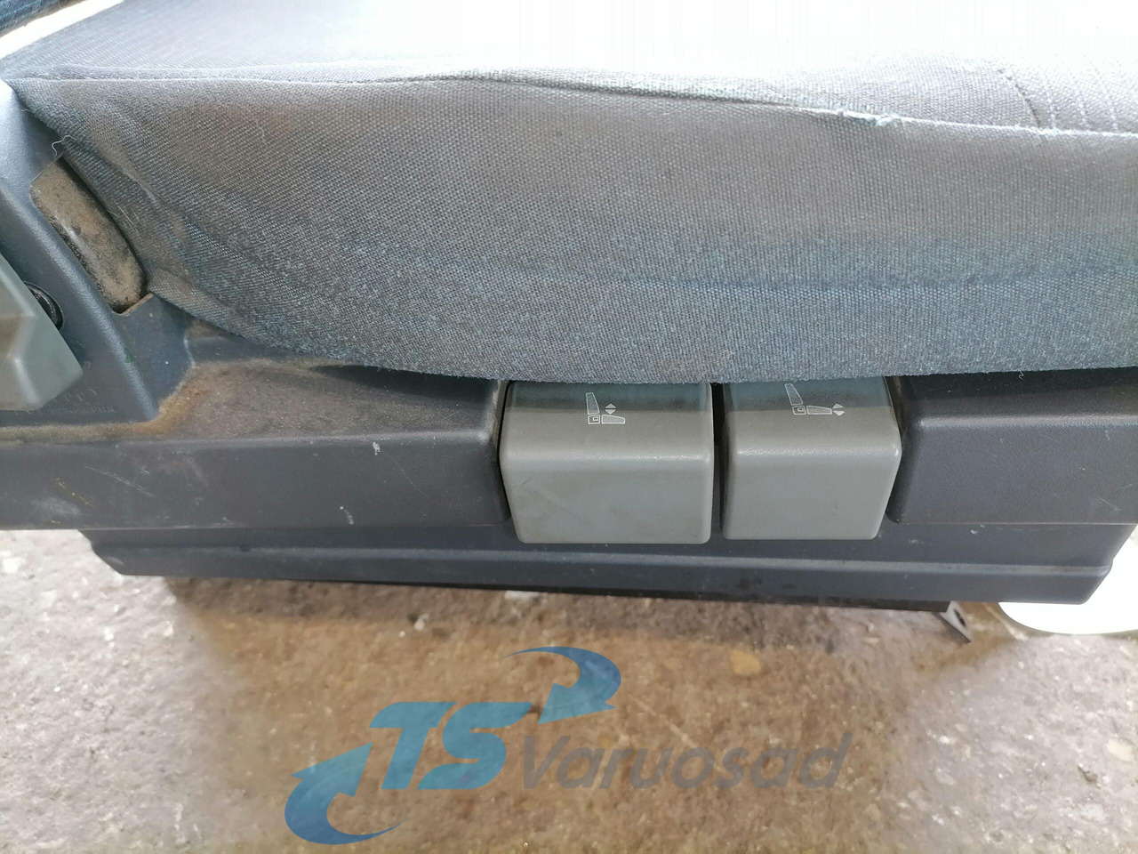 Volvo Passenger seat 7420862569 - Zitplaats voor Vrachtwagen: afbeelding 5 Volvo Passenger seat 7420862569 - Zitplaats voor Vrachtwagen: afbeelding 5