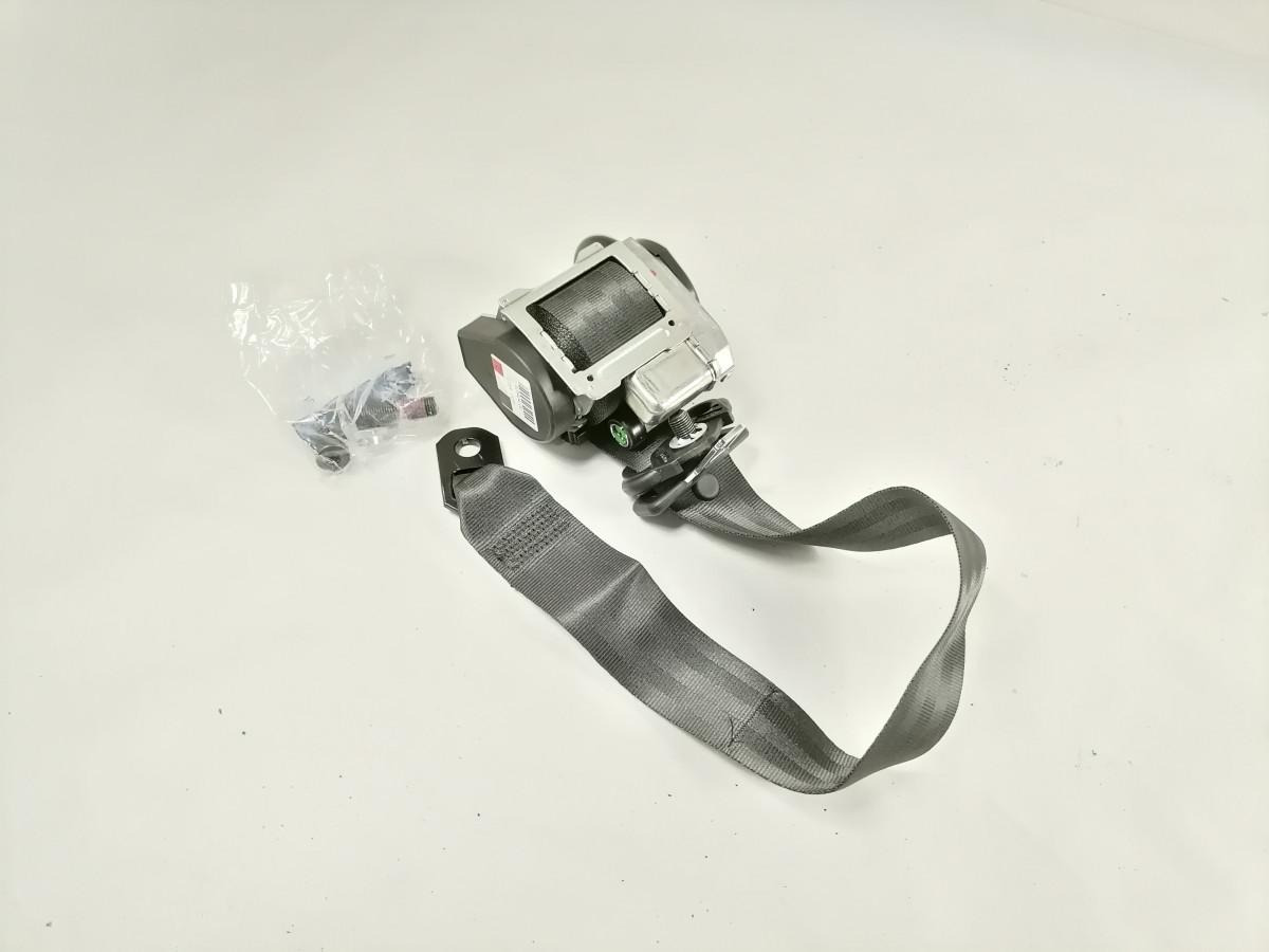 Volvo Turvavöö 84161751 - Zitplaats voor Vrachtwagen: afbeelding 3 Volvo Turvavöö 84161751 - Zitplaats voor Vrachtwagen: afbeelding 3