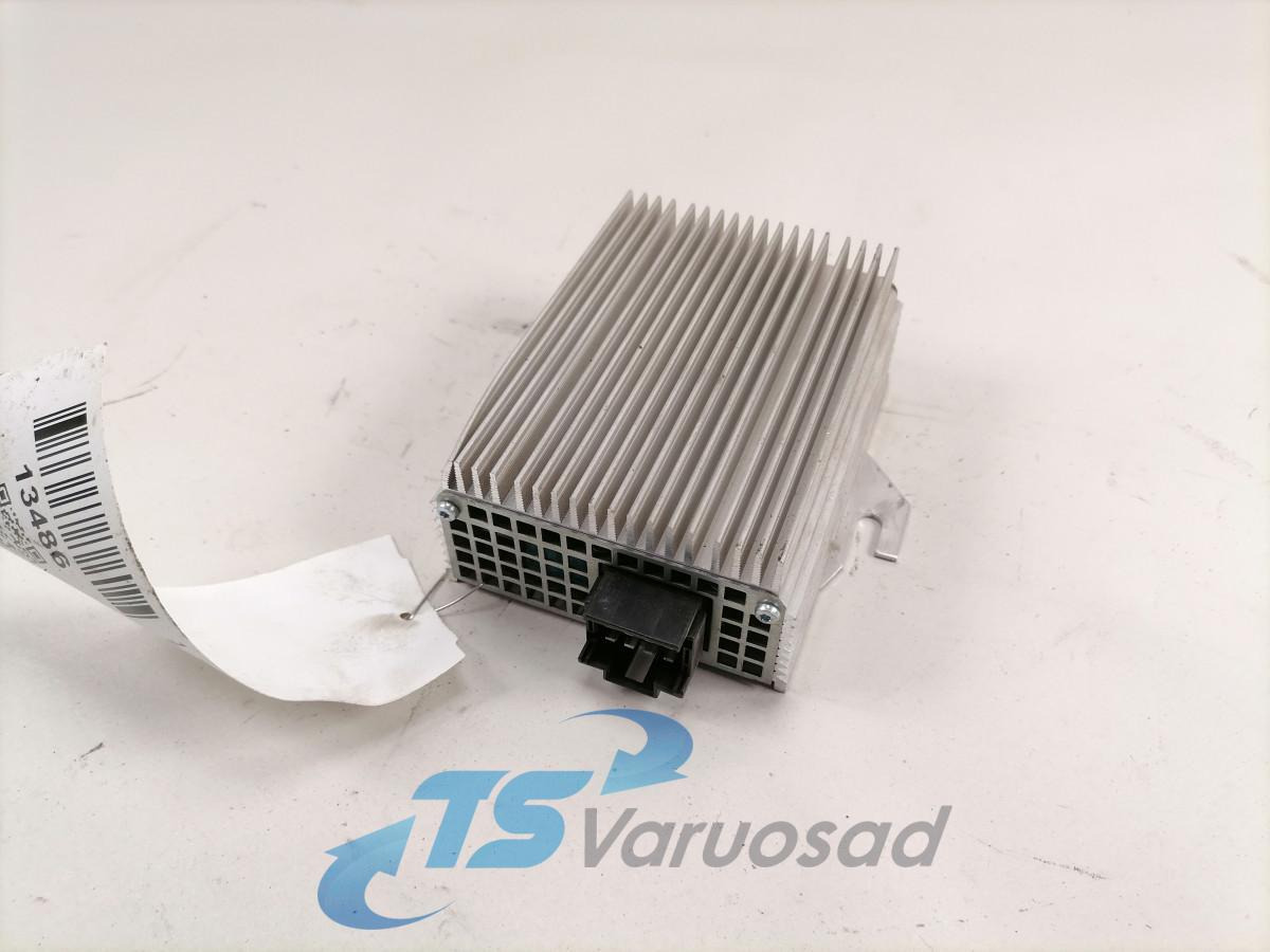 Volvo Voltage converter 20555707 - Elektrisch systeem voor Vrachtwagen: afbeelding 1 Volvo Voltage converter 20555707 - Elektrisch systeem voor Vrachtwagen: afbeelding 1