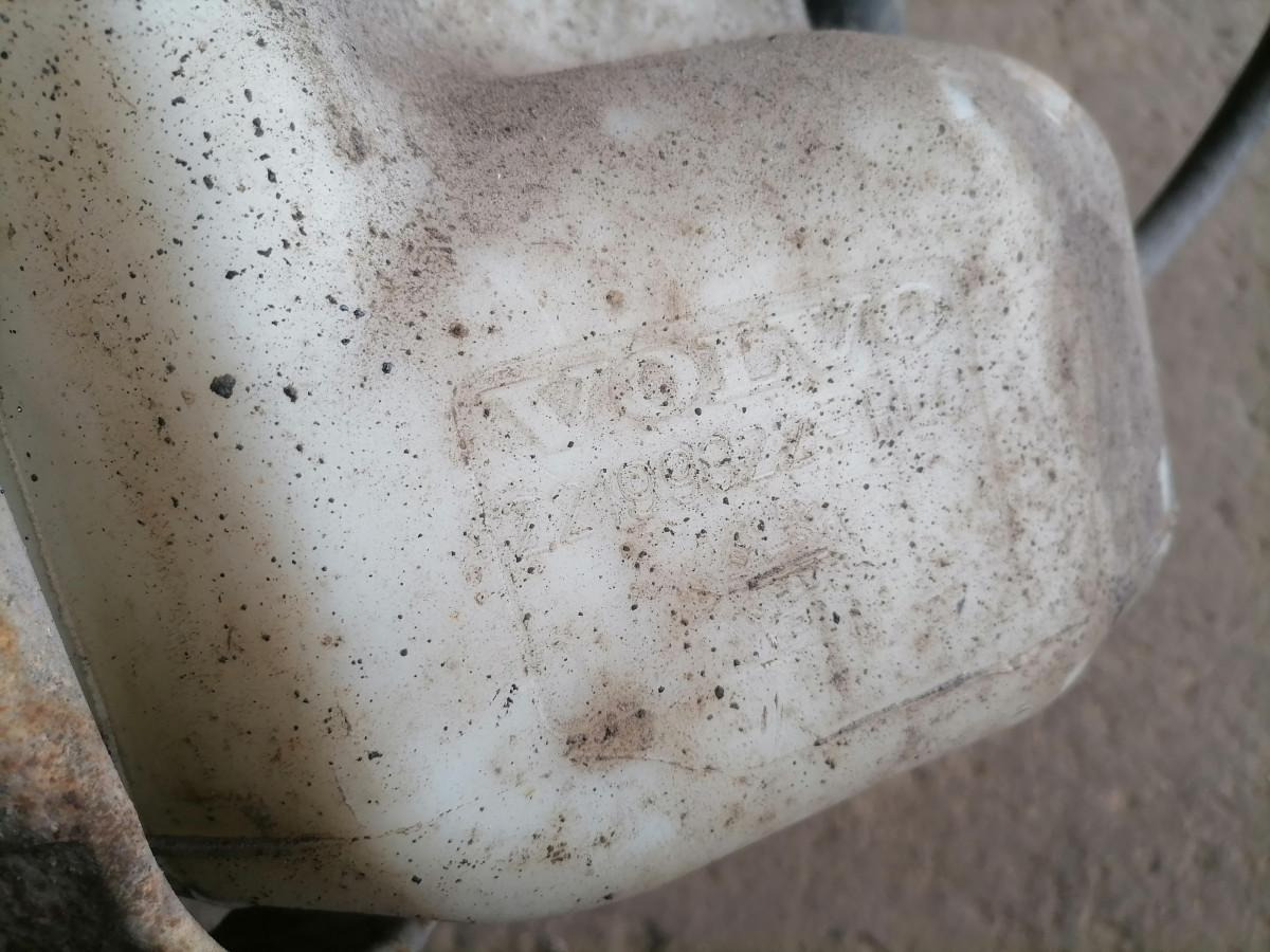 Volvo Windscreen washer fluid tank 22199322 - Ruitenwisser voor Vrachtwagen: afbeelding 2 Volvo Windscreen washer fluid tank 22199322 - Ruitenwisser voor Vrachtwagen: afbeelding 2