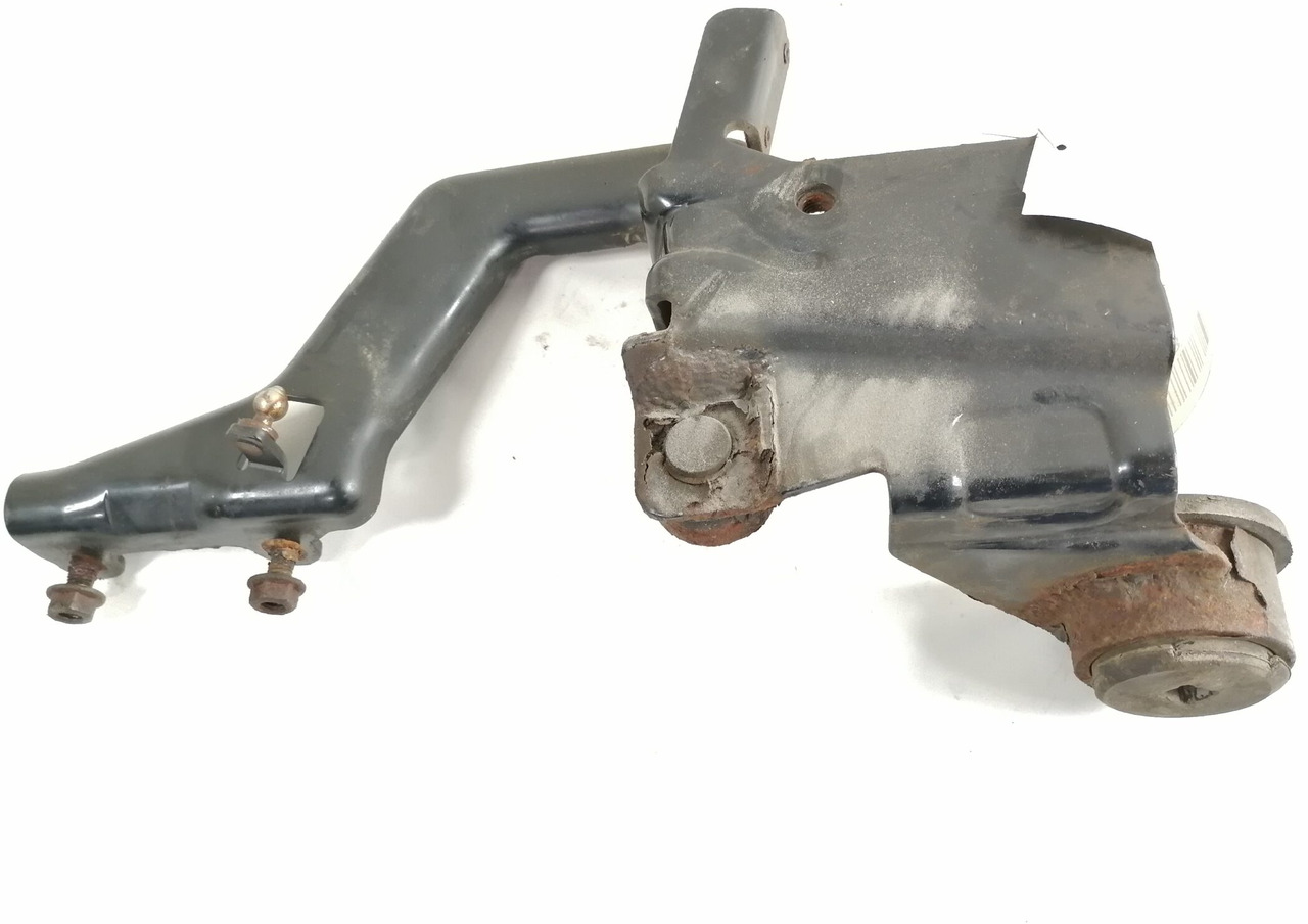 Volvo lower grille carrier hinge 20425954 - Rooster voor Vrachtwagen: afbeelding 2 Volvo lower grille carrier hinge 20425954 - Rooster voor Vrachtwagen: afbeelding 2