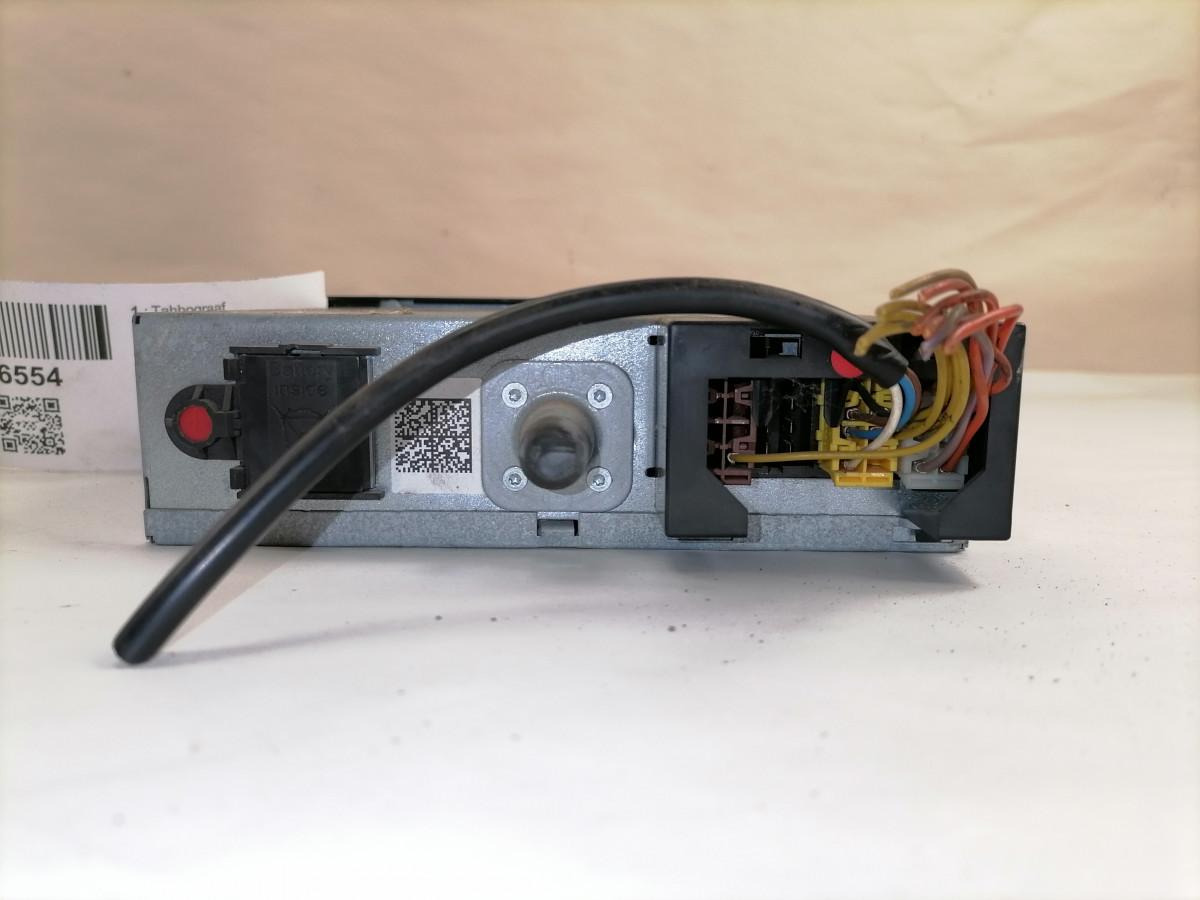 Volvo tachograph 7421930333 - Tachograph voor Vrachtwagen: afbeelding 4 Volvo tachograph 7421930333 - Tachograph voor Vrachtwagen: afbeelding 4
