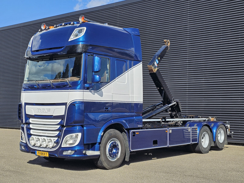 DAF XF 530 SSC 6x2 VDL HOOKLIFT 660 cm - Haakarmsysteem vrachtwagen: afbeelding 1 DAF XF 530 SSC 6x2 VDL HOOKLIFT 660 cm - Haakarmsysteem vrachtwagen: afbeelding 1