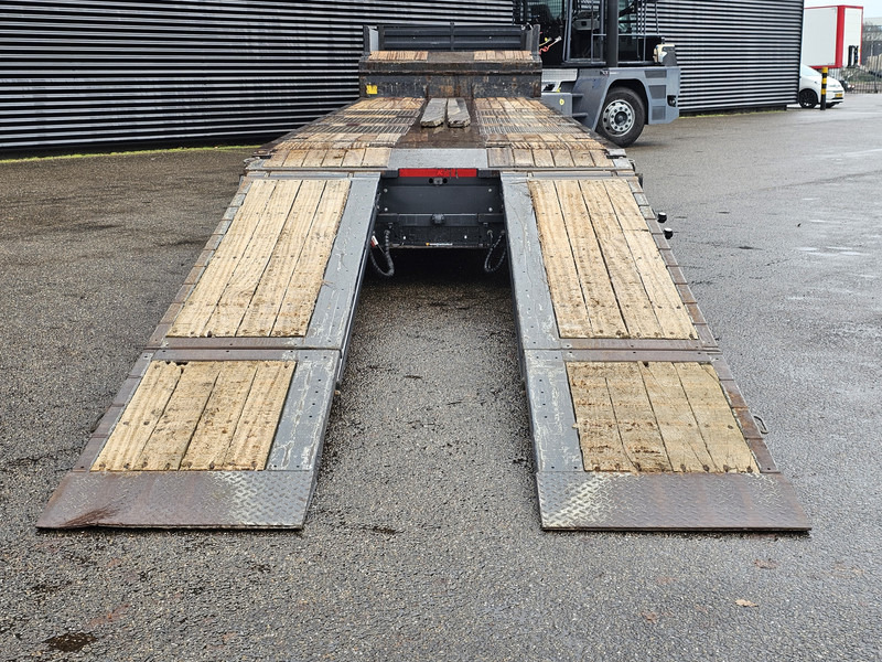 Kässbohrer LB3E / 3 AXLE / HYDRAULIC RAMP / LIFT AXLE - Dieplader oplegger: afbeelding 4 Kässbohrer LB3E / 3 AXLE / HYDRAULIC RAMP / LIFT AXLE - Dieplader oplegger: afbeelding 4