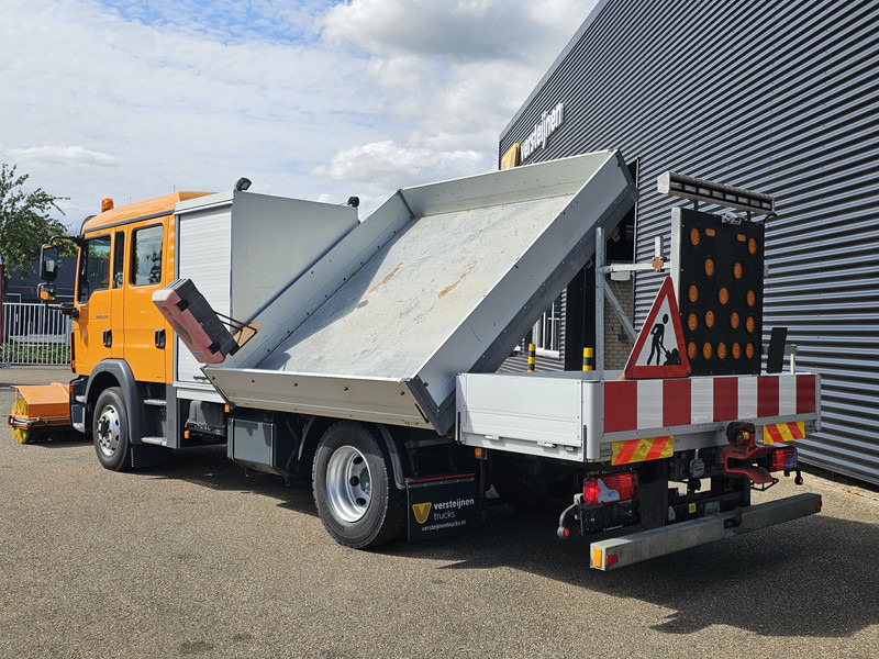 MAN TGM 15.240 BL / TIPPER / DOKA / VEEG / SWEEPER - Kipper vrachtwagen: afbeelding 4 MAN TGM 15.240 BL / TIPPER / DOKA / VEEG / SWEEPER - Kipper vrachtwagen: afbeelding 4