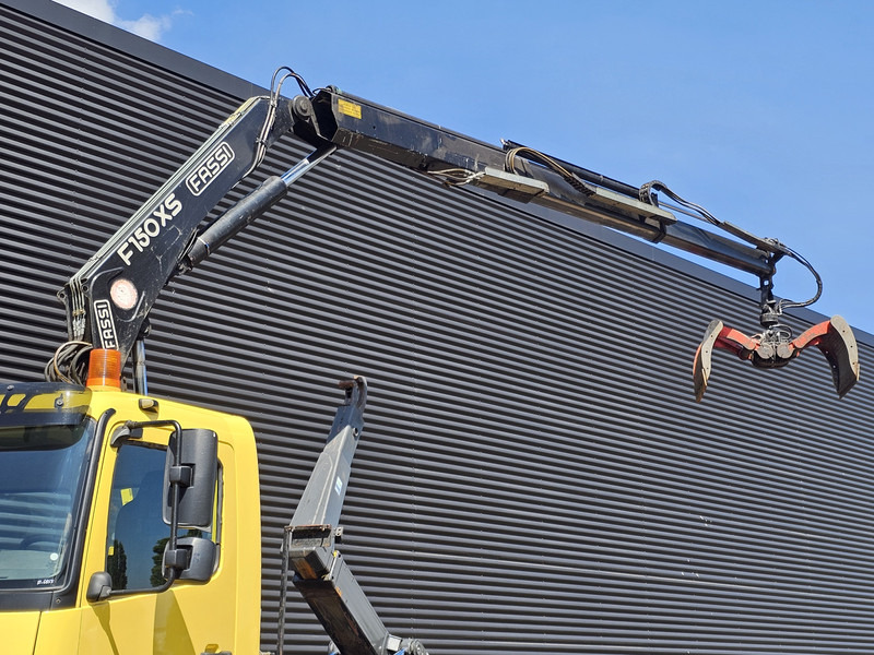 Mercedes-Benz AXOR 1823 4X4 / FASSI CRANE + HOOKLIFT / SPRING SUSPENSION - Haakarmsysteem vrachtwagen, Kraanwagen: afbeelding 2 Mercedes-Benz AXOR 1823 4X4 / FASSI CRANE + HOOKLIFT / SPRING SUSPENSION - Haakarmsysteem vrachtwagen, Kraanwagen: afbeelding 2
