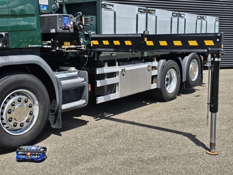 Vrachtwagen met open laadbak, Kraanwagen Scania P410 / 6X2-4 / 21 t/m CRANE / KRAN: afbeelding 10