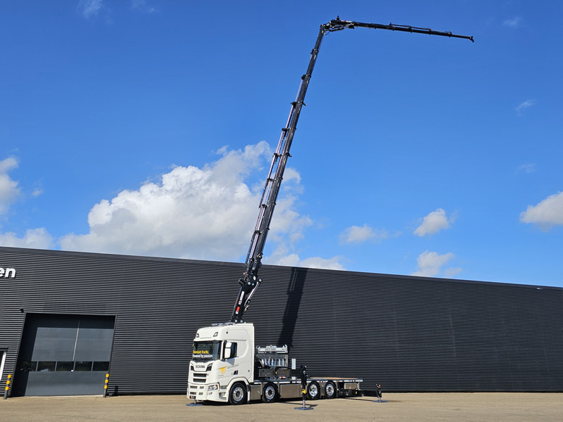 Scania R590 V8 / 8X2 / HIAB 1188 + JIB + WINCH - Vrachtwagen met open laadbak, Kraanwagen: afbeelding 4 Scania R590 V8 / 8X2 / HIAB 1188 + JIB + WINCH - Vrachtwagen met open laadbak, Kraanwagen: afbeelding 4
