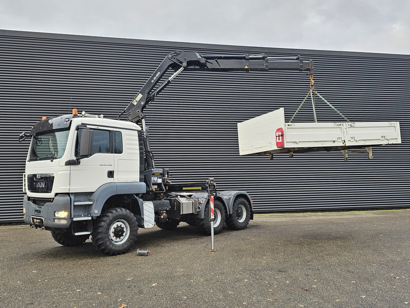 MAN TGS 26.480 6x6 / HIAB CRANE / TRACTOR + BOX TRUCK - Trekker: afbeelding 1 MAN TGS 26.480 6x6 / HIAB CRANE / TRACTOR + BOX TRUCK - Trekker: afbeelding 1