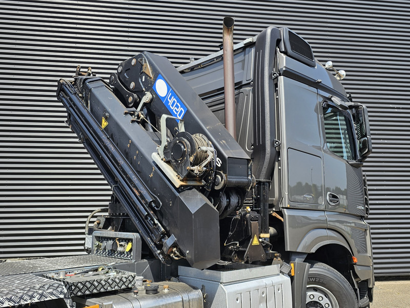 Trekker Mercedes-Benz Arocs 2658 6x4 / HMF 40 t/m - 21.3 mtr / WINCH: afbeelding 9