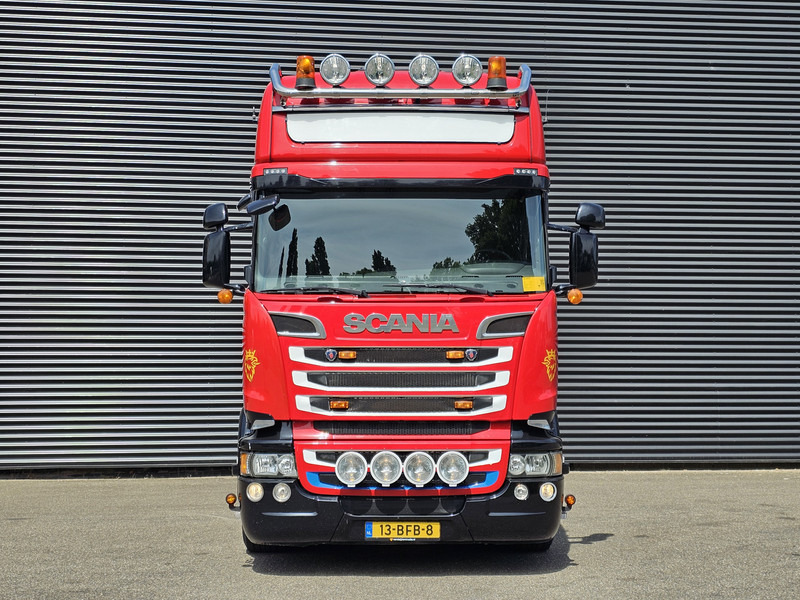 Scania R520 V8 4x2 / RETARDER / 2 TANKS - Trekker: afbeelding 4 Scania R520 V8 4x2 / RETARDER / 2 TANKS - Trekker: afbeelding 4