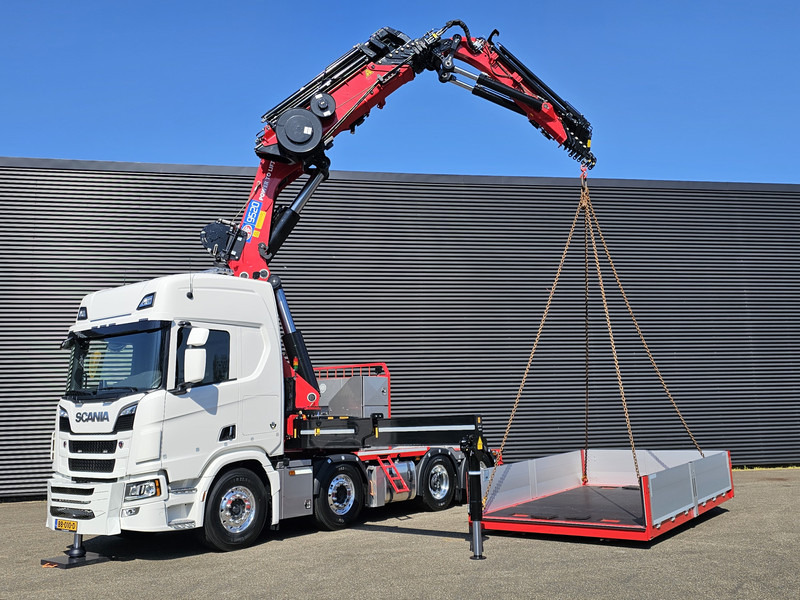 Scania R590 8x2*6 HMF 9520 + JiB + WINCH / TRACTOR / - Trekker: afbeelding 1 Scania R590 8x2*6 HMF 9520 + JiB + WINCH / TRACTOR / - Trekker: afbeelding 1