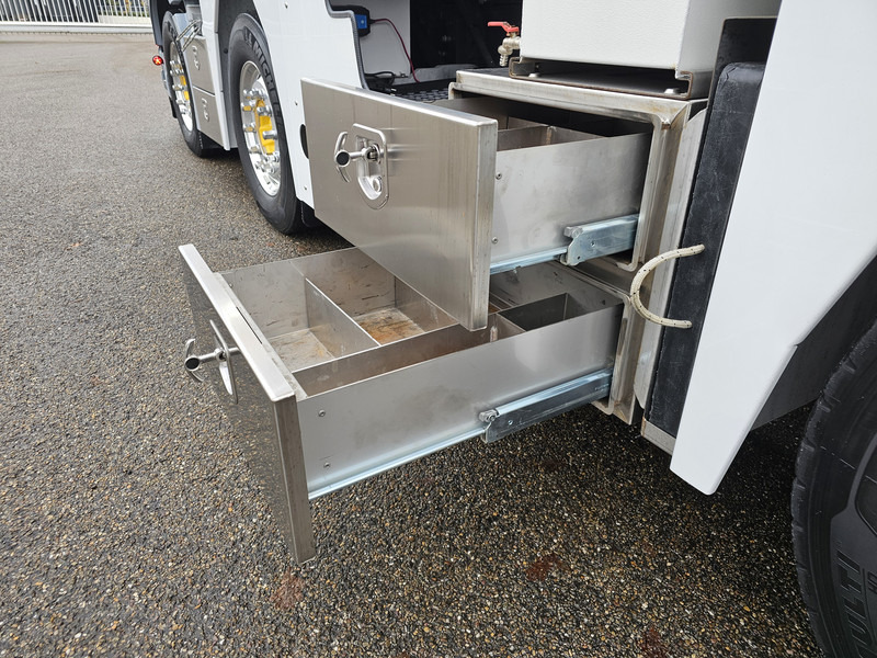 Vrachtwagen met open laadbak, Kraanwagen Volvo FH 540 8x4 / PALFINGER 165 TEC 7 + PJ300 / WINCH: afbeelding 20 Vrachtwagen met open laadbak, Kraanwagen Volvo FH 540 8x4 / PALFINGER 165 TEC 7 + PJ300 / WINCH: afbeelding 20