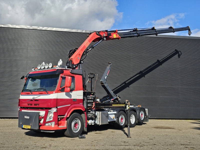 Volvo FM 420 8x2 / HIAB HOOKLIFT + 30 t/m CRANE - KRAN - Kraanwagen: afbeelding 1 Volvo FM 420 8x2 / HIAB HOOKLIFT + 30 t/m CRANE - KRAN - Kraanwagen: afbeelding 1