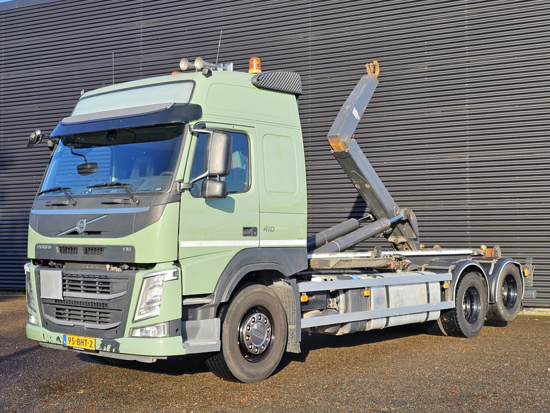 Volvo FM 420 / VDL 21T HOOKLIFT / EURO 6 / 6X2 - Haakarmsysteem vrachtwagen: afbeelding 1 Volvo FM 420 / VDL 21T HOOKLIFT / EURO 6 / 6X2 - Haakarmsysteem vrachtwagen: afbeelding 1