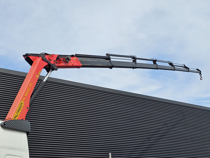 Volvo FM420 4x2 / PALFINGER 18502 - 17 mtr / CRANE / KRAN - Kraanwagen: afbeelding 4 Volvo FM420 4x2 / PALFINGER 18502 - 17 mtr / CRANE / KRAN - Kraanwagen: afbeelding 4