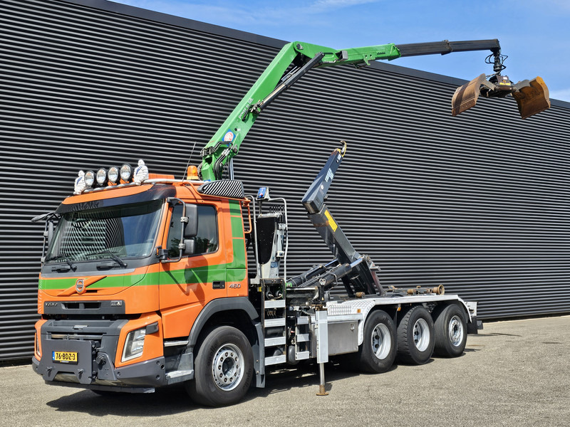 Volvo FMX 460 / 8x4-4 / HMF CRANE + HOOKLIFT / CONTAINER - Haakarmsysteem vrachtwagen, Kraanwagen: afbeelding 1 Volvo FMX 460 / 8x4-4 / HMF CRANE + HOOKLIFT / CONTAINER - Haakarmsysteem vrachtwagen, Kraanwagen: afbeelding 1