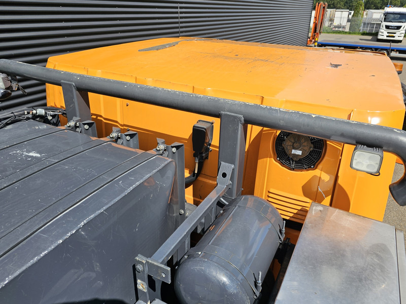 Vrachtwagen Scania P420 10x4 / 150T / MANUAL GEARBOX / RETARDER: afbeelding 9