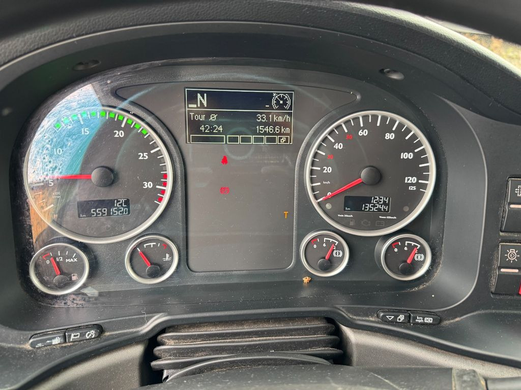 MAN 12.250 4X2 Koffer LBW Klima Diff.Sperre AHK MAN 12.250 4X2 Koffer LBW Klima Diff.Sperre AHK - Bakwagen: afbeelding 4 MAN 12.250 4X2 Koffer LBW Klima Diff.Sperre AHK MAN 12.250 4X2 Koffer LBW Klima Diff.Sperre AHK - Bakwagen: afbeelding 4