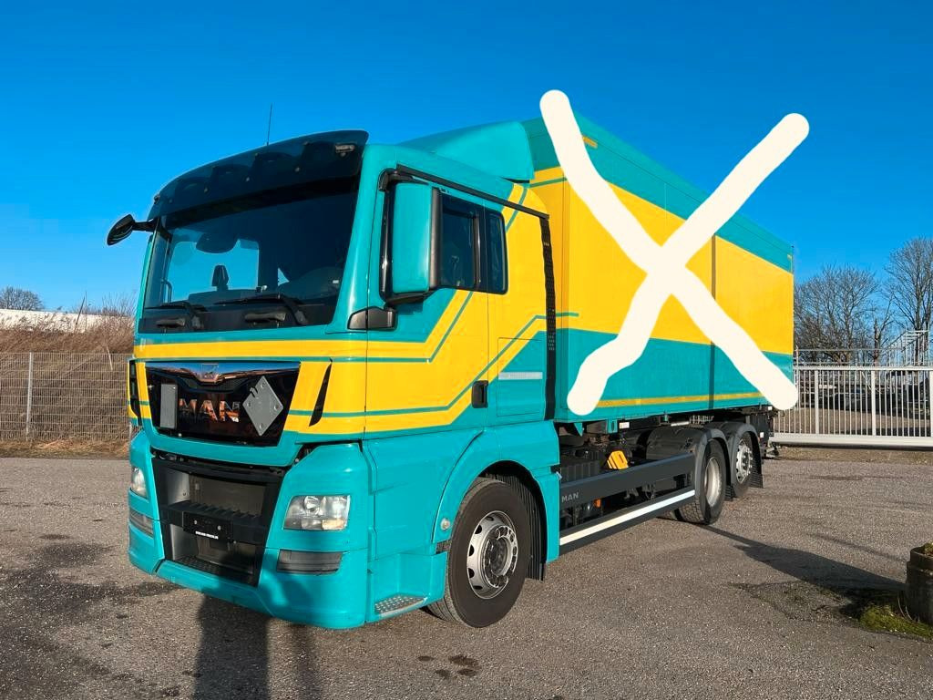 MAN 26.400 6x2 BDF | AC | Navi | Tip Top Zustand! MAN 26.400 6x2 BDF | AC | Navi | Tip Top Zustand! - Containertransporter/ Wissellaadbak vrachtwagen: afbeelding 1 MAN 26.400 6x2 BDF | AC | Navi | Tip Top Zustand! MAN 26.400 6x2 BDF | AC | Navi | Tip Top Zustand! - Containertransporter/ Wissellaadbak vrachtwagen: afbeelding 1