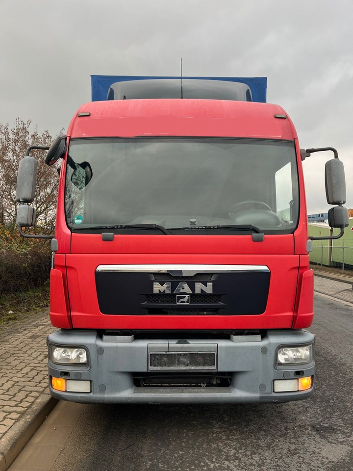 MAN 8.220 4X2 Pritschenwagen - Schuifzeilen vrachtwagen: afbeelding 5 MAN 8.220 4X2 Pritschenwagen - Schuifzeilen vrachtwagen: afbeelding 5