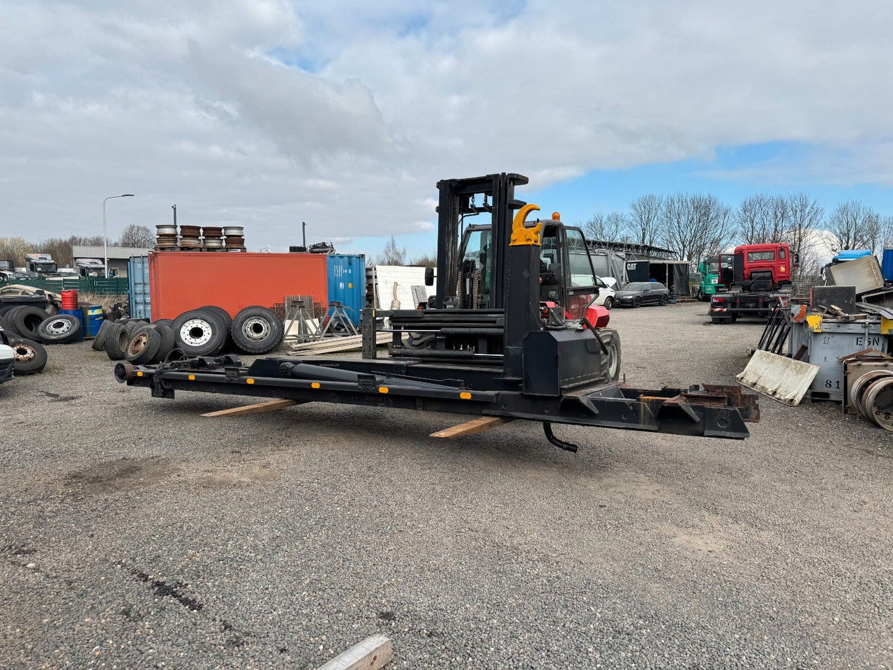 Marell Abrollkipperaufbau 3 Achser - Haakarmsysteem vrachtwagen: afbeelding 3 Marell Abrollkipperaufbau 3 Achser - Haakarmsysteem vrachtwagen: afbeelding 3