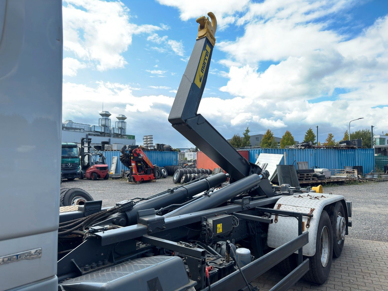 Marell Abrollkipperaufbau 3 Achser - Haakarmsysteem vrachtwagen: afbeelding 1 Marell Abrollkipperaufbau 3 Achser - Haakarmsysteem vrachtwagen: afbeelding 1