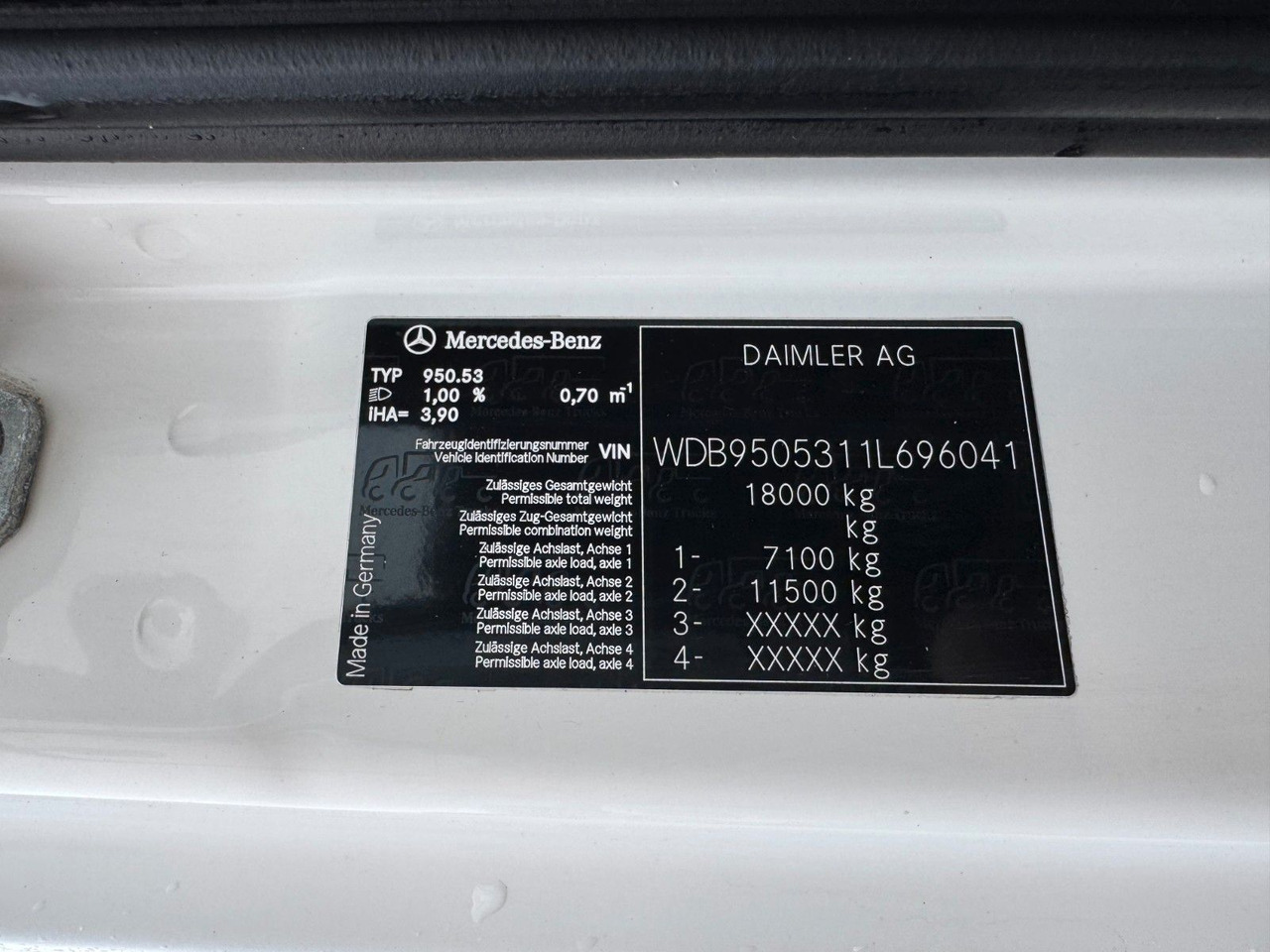 Mercedes-Benz 1833 4X2 Meiller AK 12 Absetzkipper Mercedes-Benz 1833 4X2 Meiller AK 12 Absetzkipper - Portaalarmsysteem vrachtwagen: afbeelding 3 Mercedes-Benz 1833 4X2 Meiller AK 12 Absetzkipper Mercedes-Benz 1833 4X2 Meiller AK 12 Absetzkipper - Portaalarmsysteem vrachtwagen: afbeelding 3