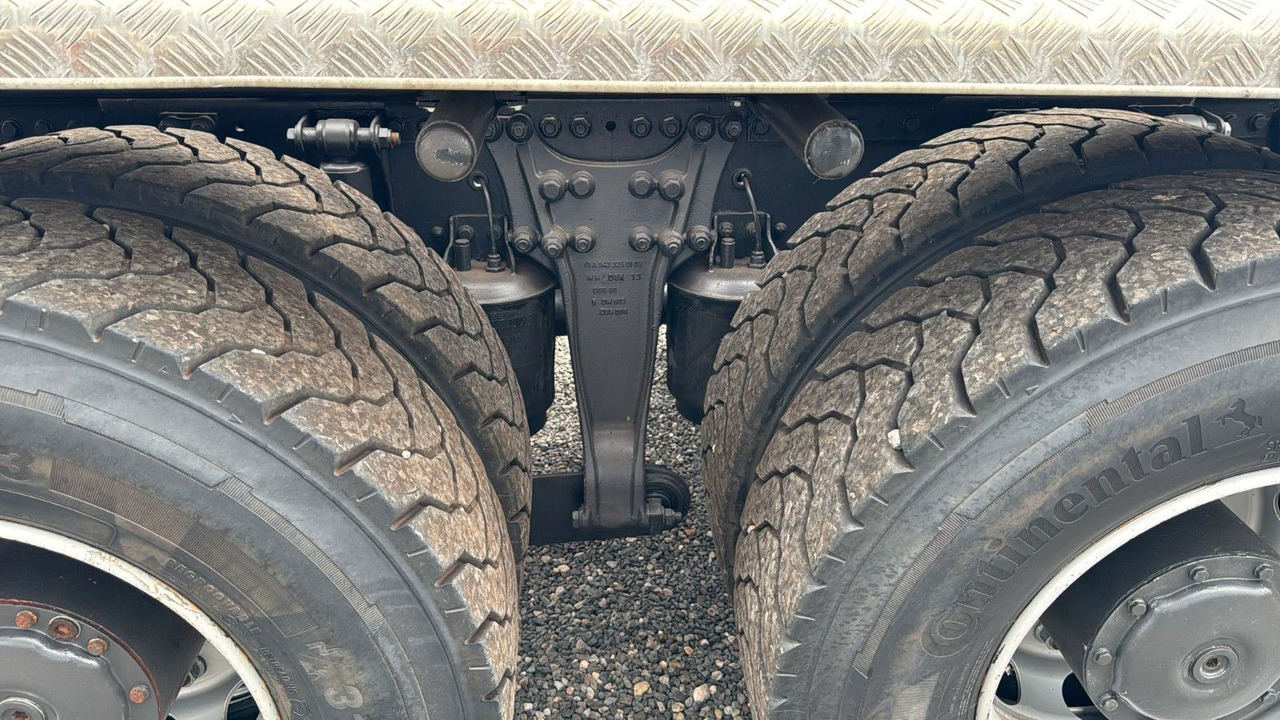 Mercedes-Benz 2641 6X4 Retarder Meiller mit Funk Top Zust - Haakarmsysteem vrachtwagen: afbeelding 5 Mercedes-Benz 2641 6X4 Retarder Meiller mit Funk Top Zust - Haakarmsysteem vrachtwagen: afbeelding 5