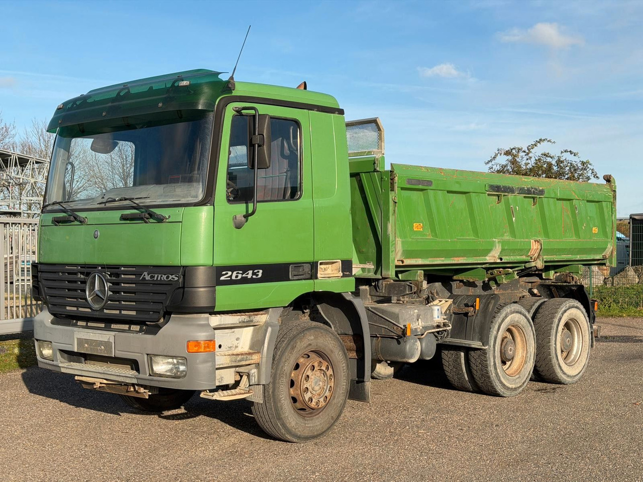 Mercedes-Benz 2643 6x4 Meiller 3S. Kipper Bordmatik | Blatt/Bl - Kipper vrachtwagen: afbeelding 5 Mercedes-Benz 2643 6x4 Meiller 3S. Kipper Bordmatik | Blatt/Bl - Kipper vrachtwagen: afbeelding 5