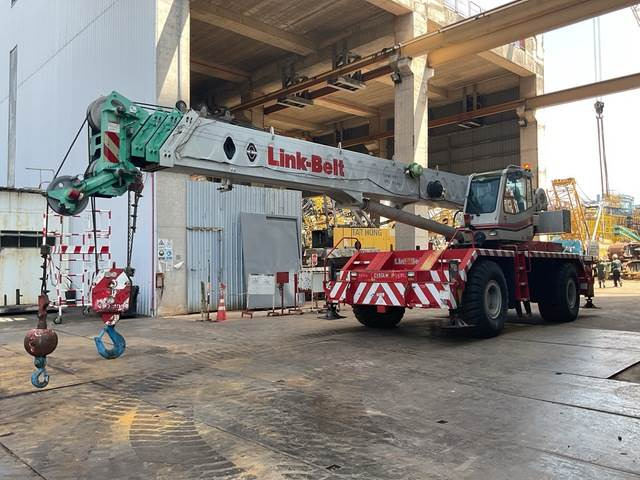 Link-Belt RTC8050-2 - Ruwterreinkraan: afbeelding 1 Link-Belt RTC8050-2 - Ruwterreinkraan: afbeelding 1