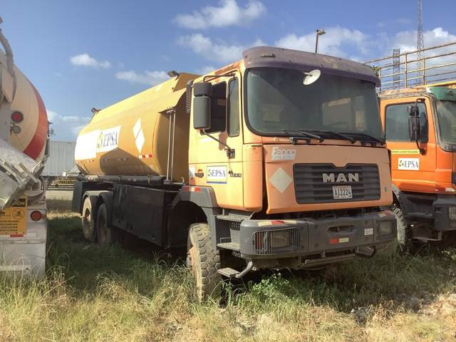 MAN 33.414-V20 - Tankwagen: afbeelding 4 MAN 33.414-V20 - Tankwagen: afbeelding 4