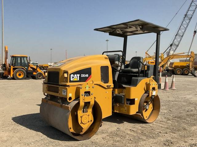 CAT CB34B - Asfaltwals: afbeelding 1 CAT CB34B - Asfaltwals: afbeelding 1