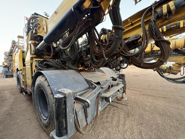 Epiroc Boomer XE3C - Mijnbouw machine: afbeelding 4 Epiroc Boomer XE3C - Mijnbouw machine: afbeelding 4