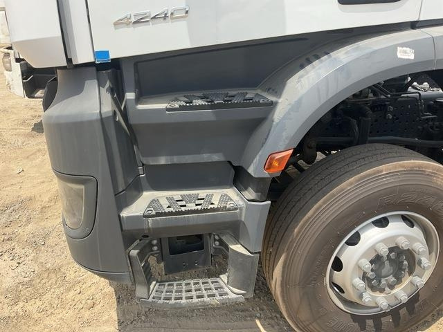 Chassis vrachtwagen Mercedes-Benz Arocs 4240: afbeelding 10