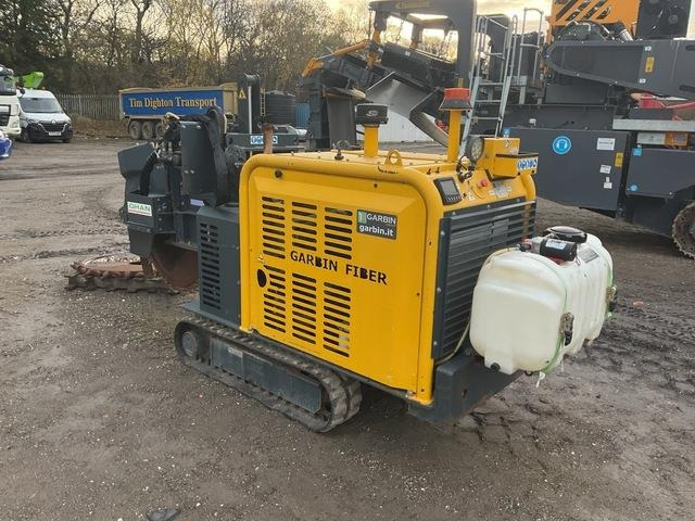 Garbin Fiber 450E - Sleuvengraver: afbeelding 4 Garbin Fiber 450E - Sleuvengraver: afbeelding 4