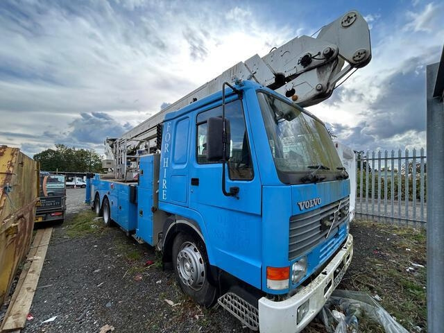 Volvo FL10 - Kraanwagen: afbeelding 5 Volvo FL10 - Kraanwagen: afbeelding 5