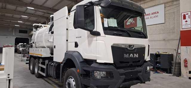MAN TGS33.400 Jetter - Vacuümwagen: afbeelding 4 MAN TGS33.400 Jetter - Vacuümwagen: afbeelding 4
