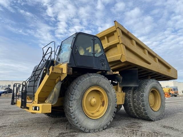 CAT 777F - Zelfrijdende kiepwagen: afbeelding 1 CAT 777F - Zelfrijdende kiepwagen: afbeelding 1