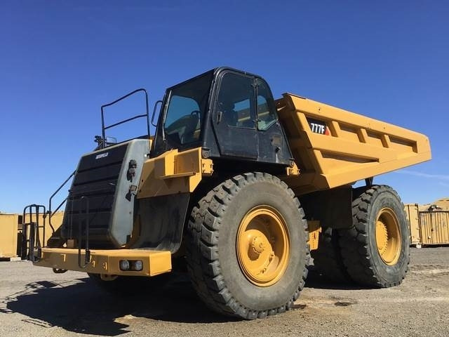 CAT 777F - Zelfrijdende kiepwagen: afbeelding 1 CAT 777F - Zelfrijdende kiepwagen: afbeelding 1