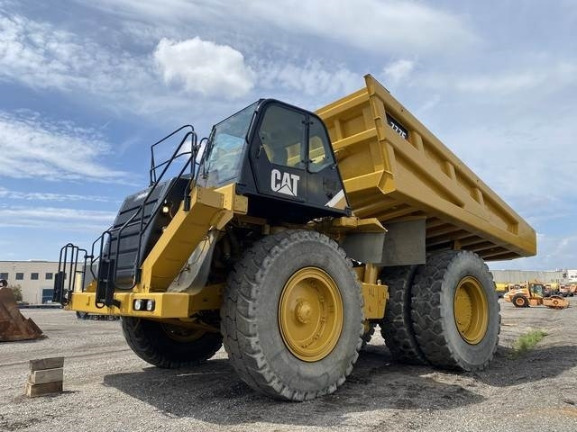 CAT 777F - Zelfrijdende kiepwagen: afbeelding 1 CAT 777F - Zelfrijdende kiepwagen: afbeelding 1