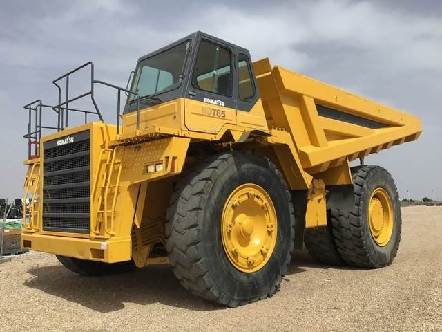 Komatsu HD785-5 - Zelfrijdende kiepwagen: afbeelding 1 Komatsu HD785-5 - Zelfrijdende kiepwagen: afbeelding 1