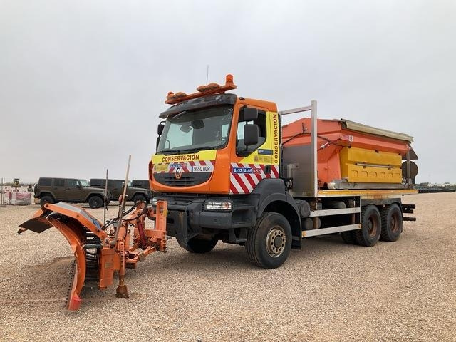 Renault Kerax 430.26 - Sneeuwruimer: afbeelding 1 Renault Kerax 430.26 - Sneeuwruimer: afbeelding 1