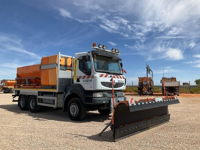 Renault Kerax 430DXI - Sneeuwruimer: afbeelding 4 Renault Kerax 430DXI - Sneeuwruimer: afbeelding 4